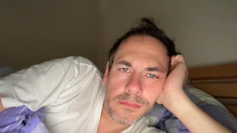 Snapshot of boyslut8 chatting on September 27, 7:17 am boytoyhh online show from September 27, 7:17 am