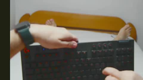 Snapshot of brada133 chatting on March 5, 9:50 pm MarcoS online show from March 5, 9:50 pm