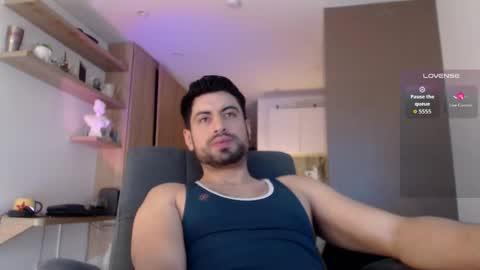 Snapshot of bradley_muscle chatting on September 20, 8:31 pm Bradley online show from September 20, 8:31 pm