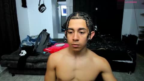 Bradley Strong online show from March 18, 3:53 am