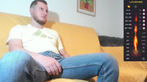 Call me Alex online show from December 5, 9:06 am