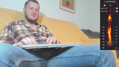 Call me Alex online show from December 31, 7:51 pm