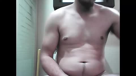 Snapshot of bradynoggle chatting on January 5, 9:15 am bradynoggle online show from January 5, 9:15 am