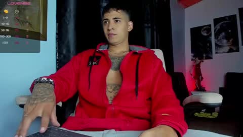 Snapshot of brandonlavitt chatting on January 20, 10:51 am Brandon Lavitt online show from January 20, 10:51 am