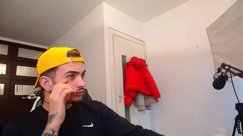 BrandonTateX online show from November 5, 11:34 am