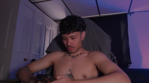 Snapshot of brasi_ chatting on October 29, 3:59 pm brasi_ online show from October 29, 3:59 pm