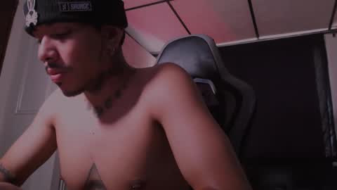 Snapshot of brasi_ chatting on October 4, 7:08 pm brasi_ online show from October 4, 7:08 pm