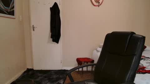 ask me lol online show from April 8, 6:35 am