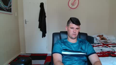 ask me lol online show from February 12, 10:21 am