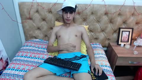 Esteban online show from February 27, 2:19 am