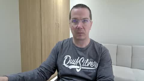 Brett online show from June 8, 2:18 pm