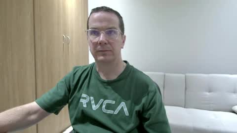 Brett online show from April 18, 7:07 pm