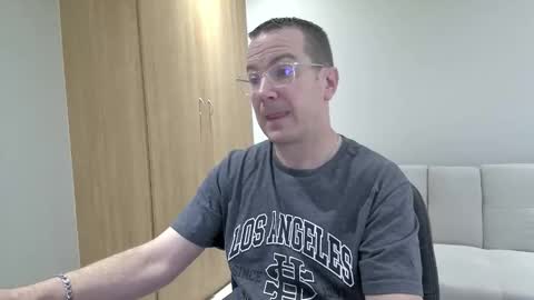 Brett online show from March 25, 2:43 pm