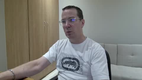 Brett online show from April 17, 2:09 pm