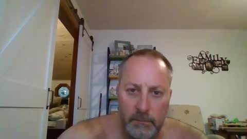 Snapshot of brettsky chatting on September 12, 11:27 pm hey online show from September 12, 11:27 pm