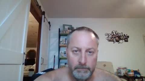 Snapshot of brettsky chatting on September 19, 2:45 am hey online show from September 19, 2:45 am