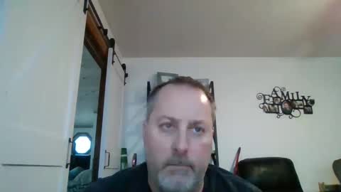 Snapshot of brettsky chatting on January 12, 6:49 pm hey online show from January 12, 6:49 pm