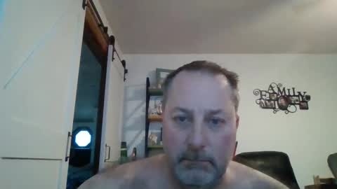 Snapshot of brettsky chatting on January 19, 1:01 pm hey online show from January 19, 1:01 pm