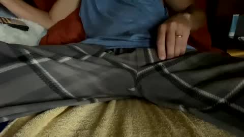 Snapshot of brewfan65 chatting on December 2, 2:50 pm brewfan65 online show from December 2, 2:50 pm