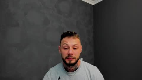 Brian online show from December 10, 6:54 am