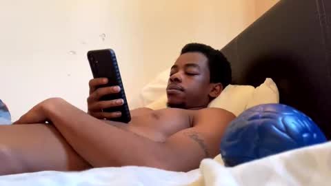 brick280446 online show from April 3, 10:28 pm