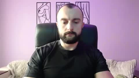 brindlefly69 online show from February 4, 11:49 am