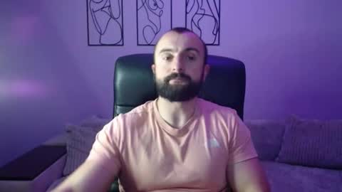 brindlefly69 online show from October 20, 11:14 am