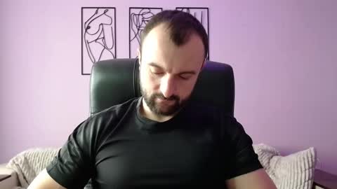 brindlefly69 online show from February 17, 12:05 pm