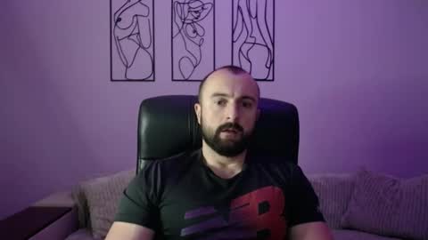 brindlefly69 online show from October 8, 10:41 am