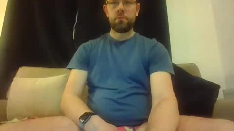 britguy6985 online show from January 3, 7:39 pm