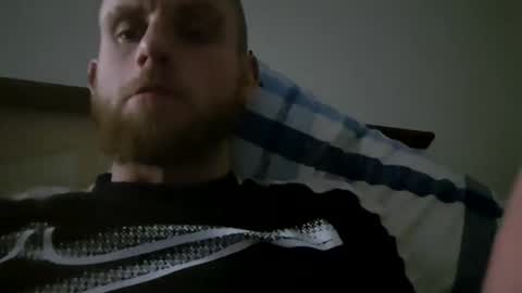 britishmonster93 online show from November 18, 1:31 am