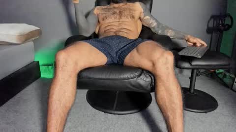 brockhurn_ online show from March 3, 1:02 am