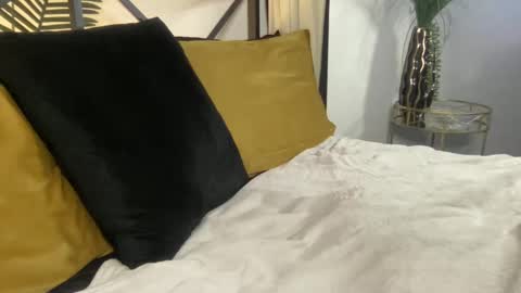 BrownSkinJourdan online show from September 11, 12:31 am