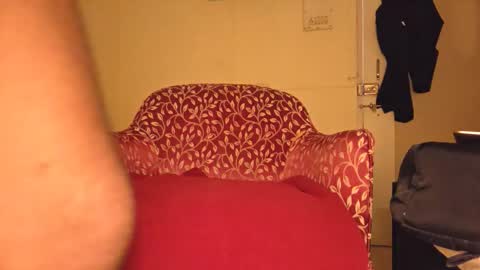 brownuncut3019 online show from September 16, 8:53 pm