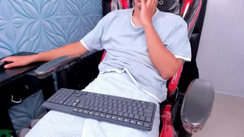 BRUCE online show from February 25, 2:07 pm