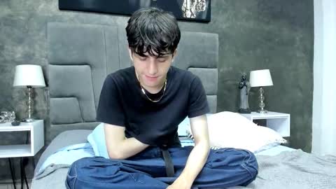 Bruce Hans online show from October 2, 1:15 pm