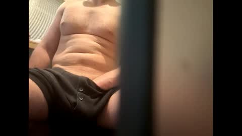 brucelogan80 online show from February 22, 12:23 am