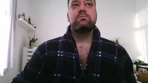 Bruce online show from April 6, 6:03 am