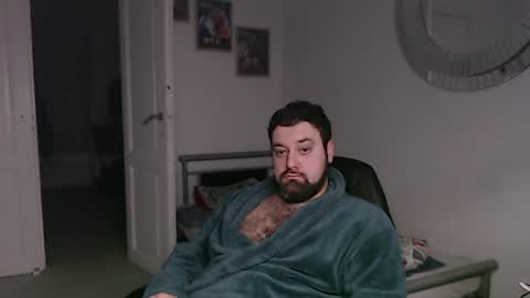 Bruce online show from December 12, 3:59 pm