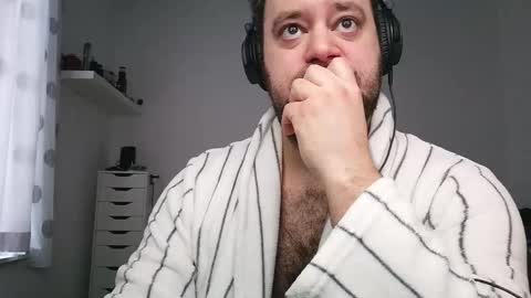 Bruce online show from February 4, 7:36 am