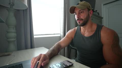 onlyfans BRUCESTRYKER online show from November 17, 7:28 pm