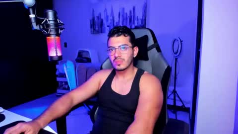 Snapshot of bruno_diaz31 chatting on October 27, 4:48 am Bruno online show from October 27, 4:48 am
