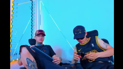 Snapshot of bruno_wild chatting on September 10, 8:02 am Bruno wild online show from September 10, 8:02 am