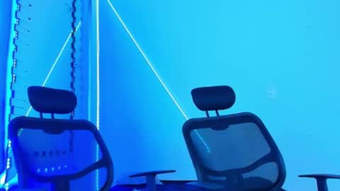 Snapshot of bruno_wild chatting on October 11, 2:04 am Bruno wild online show from October 11, 2:04 am