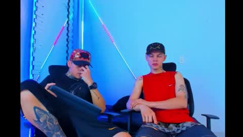 Snapshot of bruno_wild chatting on September 16, 6:47 am Bruno wild online show from September 16, 6:47 am