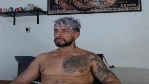 brunofernandez1 online show from March 9, 4:34 pm