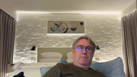 BrnWilly online show from November 15, 4:09 pm