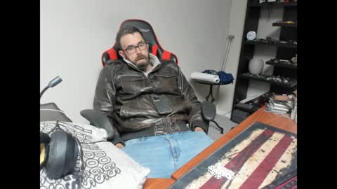 BRUTALMASTER1983 online show from December 19, 7:29 pm