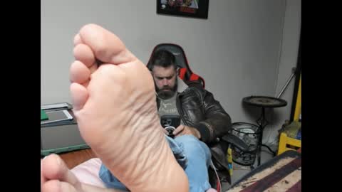 BRUTALMASTER1983 online show from October 17, 7:18 pm