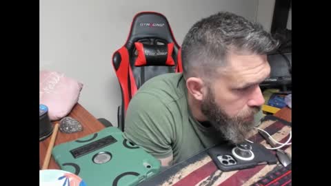 BRUTALMASTER1983 online show from October 12, 7:57 am